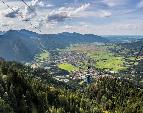 Aussicht von der Laber Bergbahn in Oberammergau